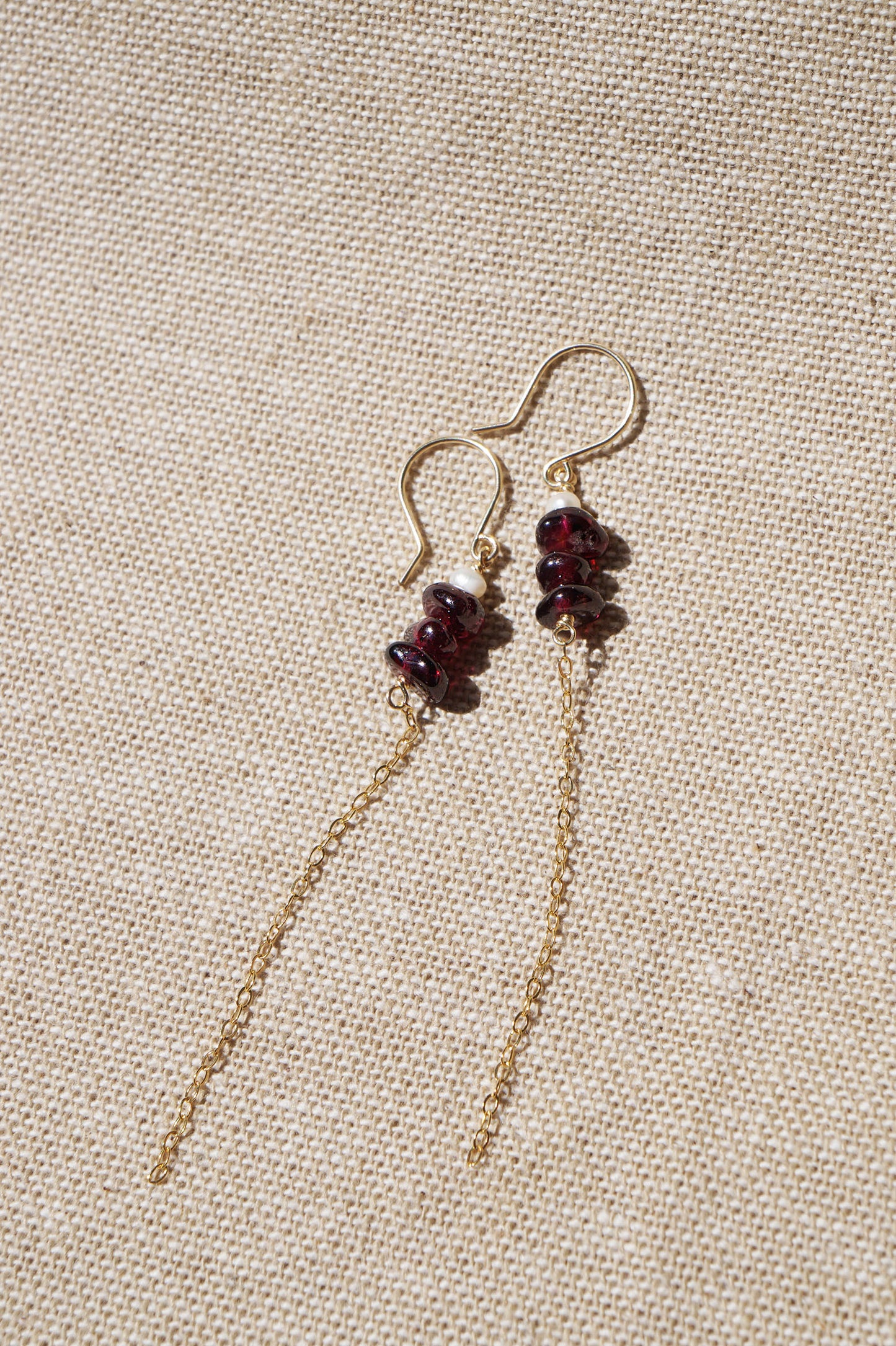 Gaia jewellery set Garnet